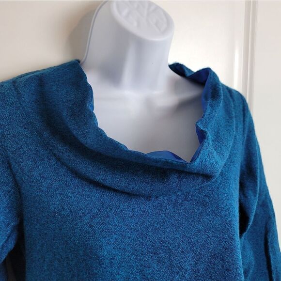 Fabindia Blue Women's Top - Picture 2 of 9